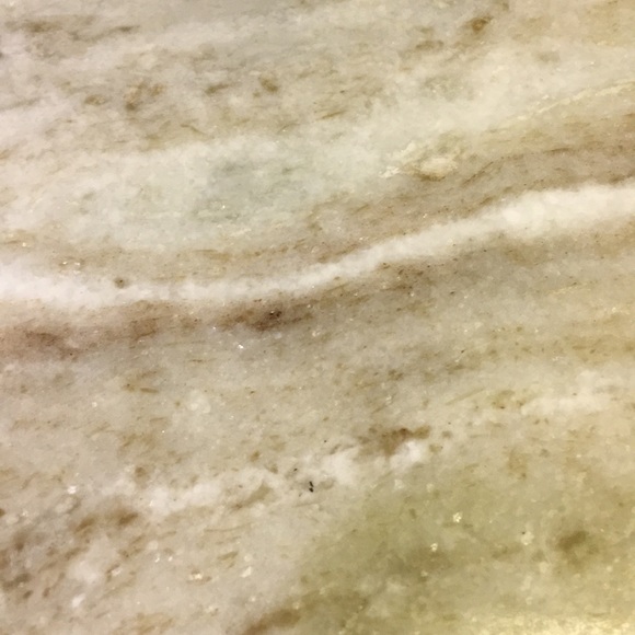 Meet your Posher, Katie - Picture 1 of 1